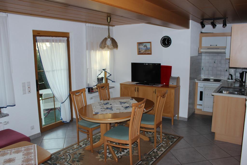 Bodenseegaestehaus Uhldingen-Mühlhofen Pokój zdjęcie